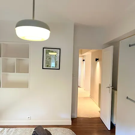 Apartment Bel 100 M2 / Parking / Paisible *