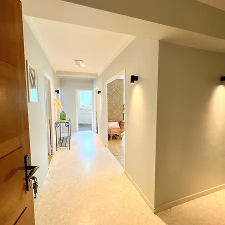 Bel 100 M2 / Parking / Paisible Apartment *