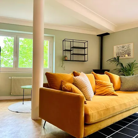 Bel 100 M2 / Parking / Paisible Rodez