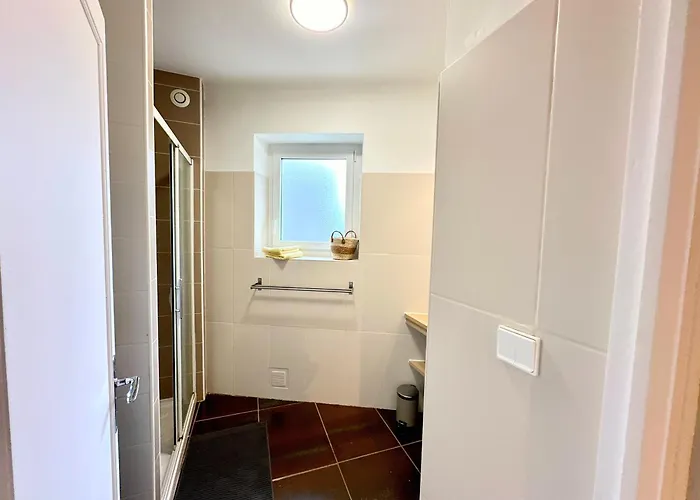 Bel 100 M2 / Parking / Paisible