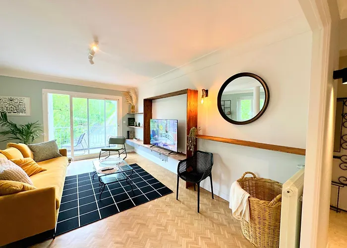 Apartamento Bel 100 M2 / Parking / Paisible *