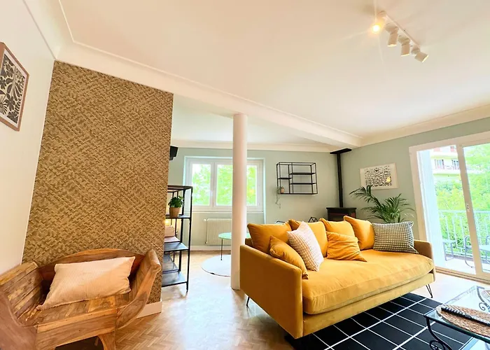 Bel 100 M2 / Parking / Paisible Apartamento Rodez