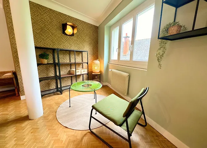 Bel 100 M2 / Parking / Paisible Apartamento