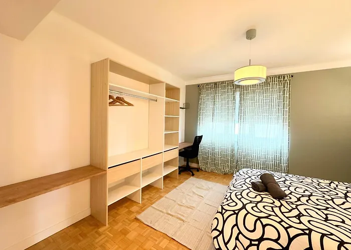 Bel 100 M2 / Parking / Paisible